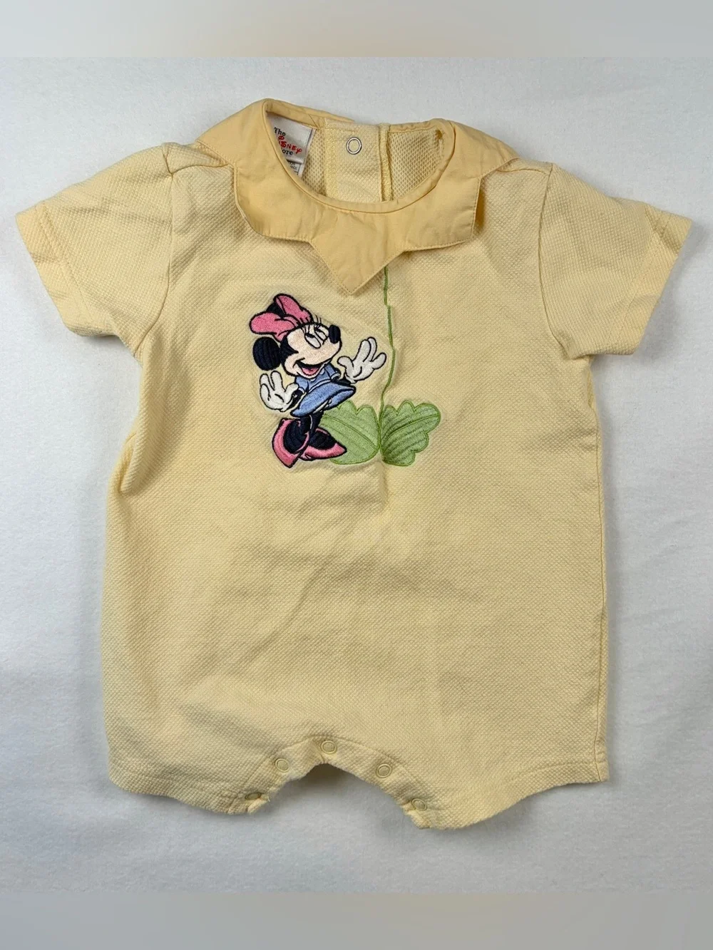 VTG The‎ Disney Store Romper Minnie Mouse Embroidered Yellow Flower 6 months